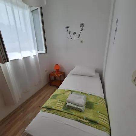 Adria Апартаменты *